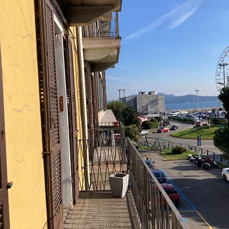 Casa Vacanza Sole Lago… Intra Eksteriør billede