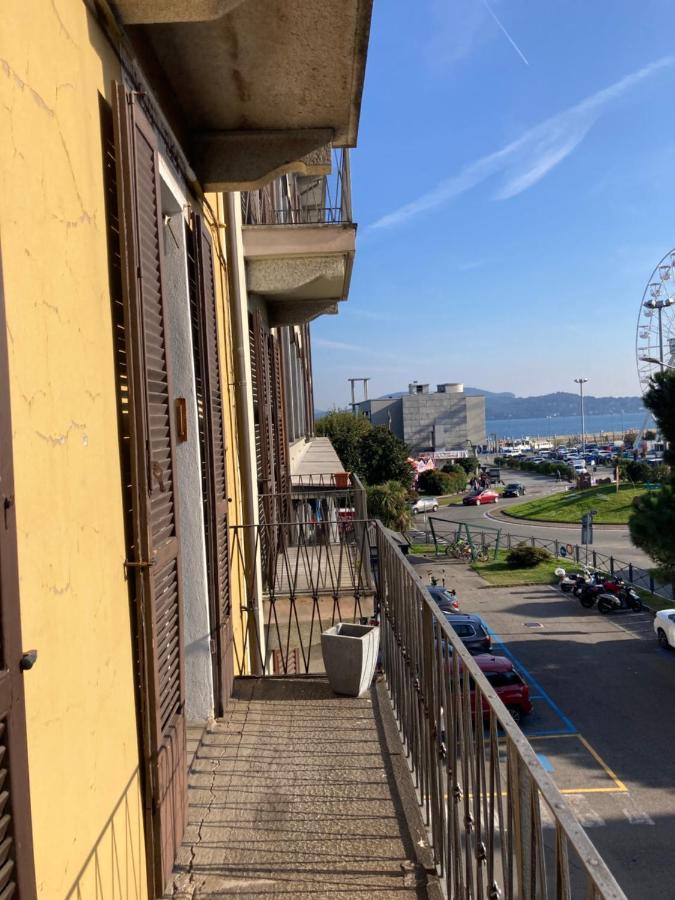 Casa Vacanza Sole Lago… Intra Eksteriør billede