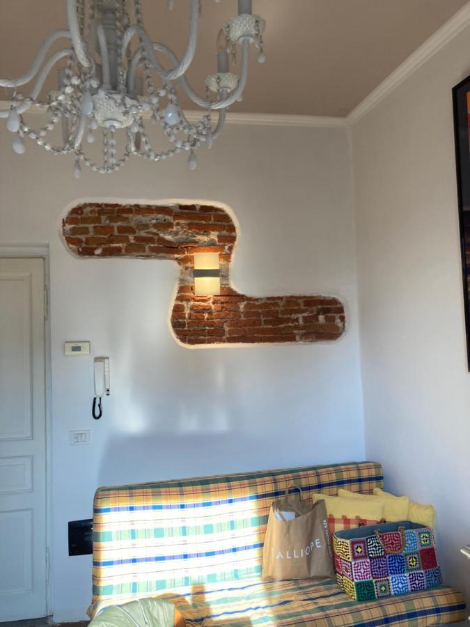 Casa Vacanza Sole Lago… Intra Eksteriør billede